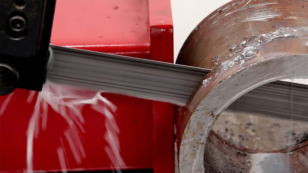 بررسی و مقایسه تیغ اره نواری M51 و M42